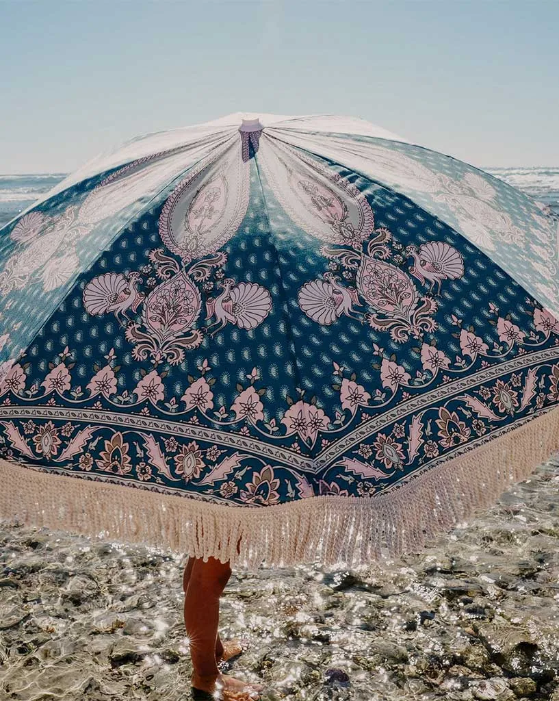 Lady Umbrella
