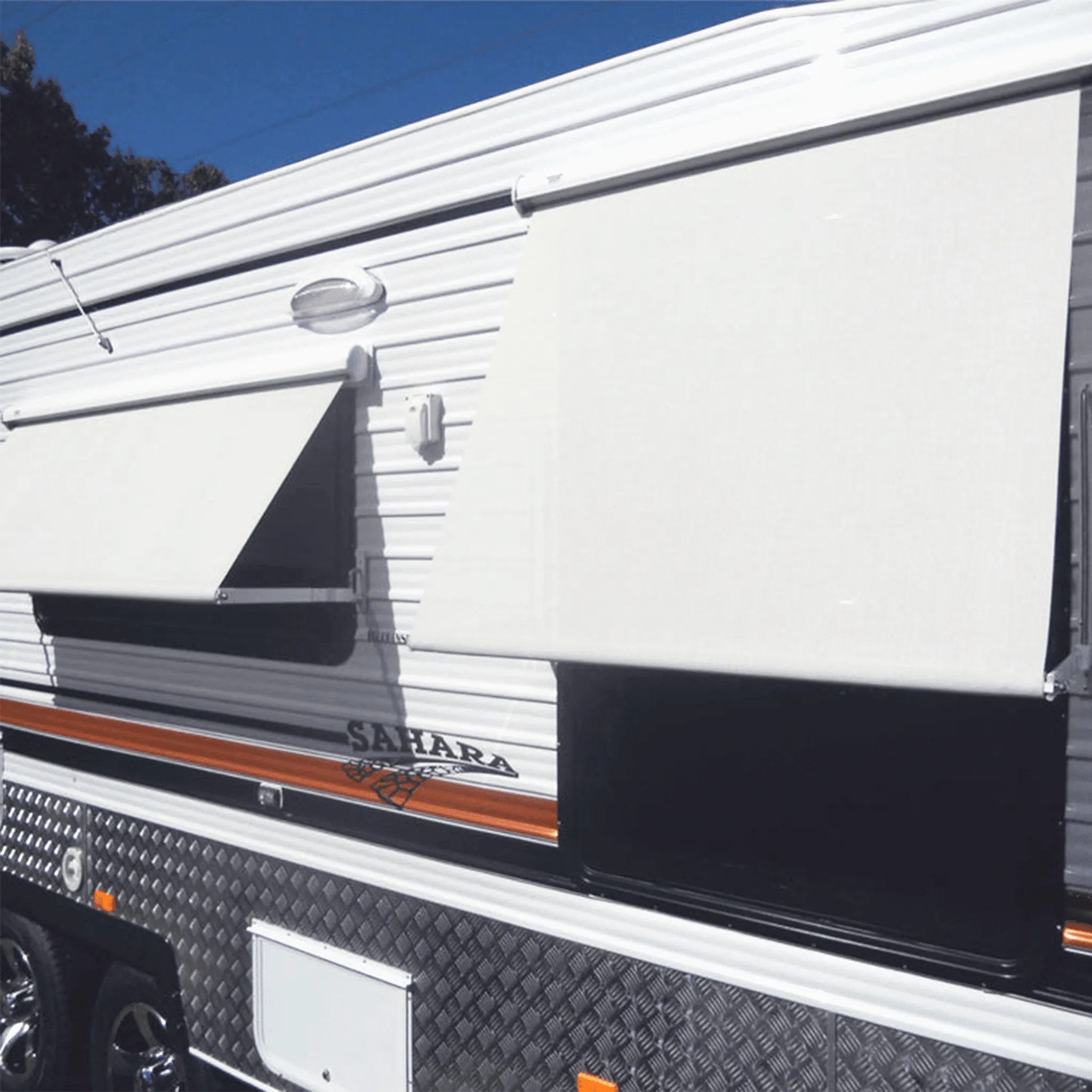 Retractable Window Awning