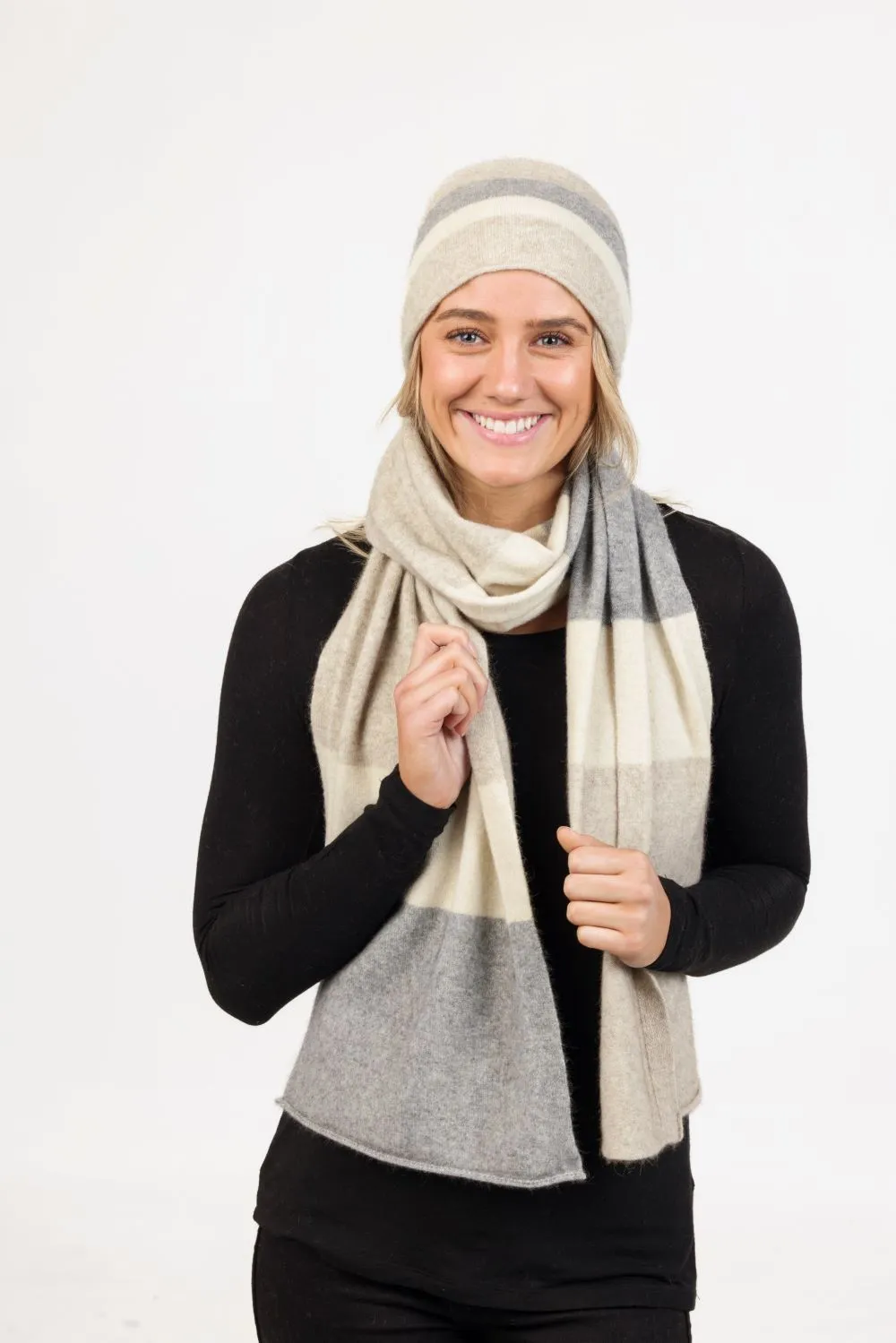 TRAVEL BEANIE
